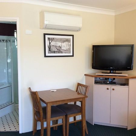Stagecoach Motel ウォドンガ エクステリア 写真